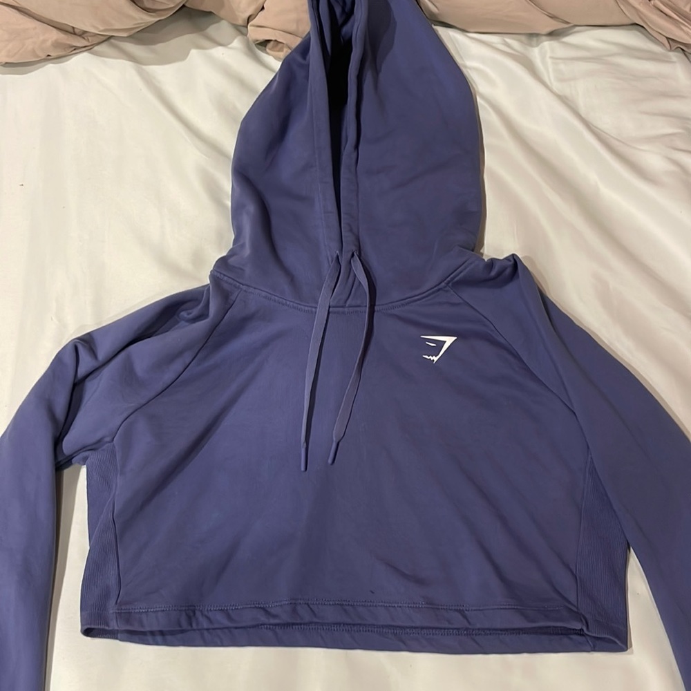 gymshark cropped hoodie